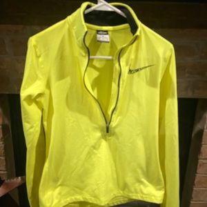 Nike Pullover Size Medium Neon Yellow